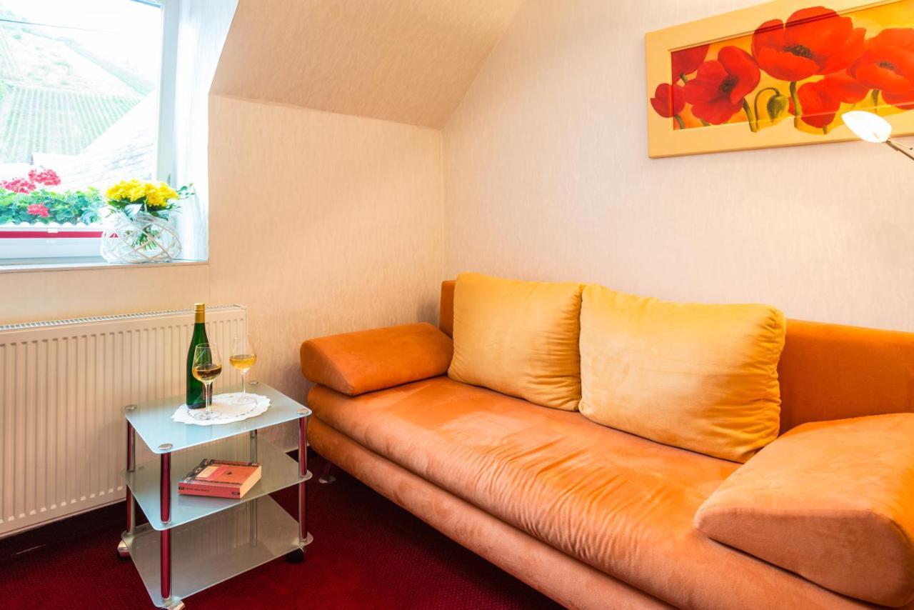 Moselromantik-Hotel Zum Loewen Ediger-Eller Exteriör bild